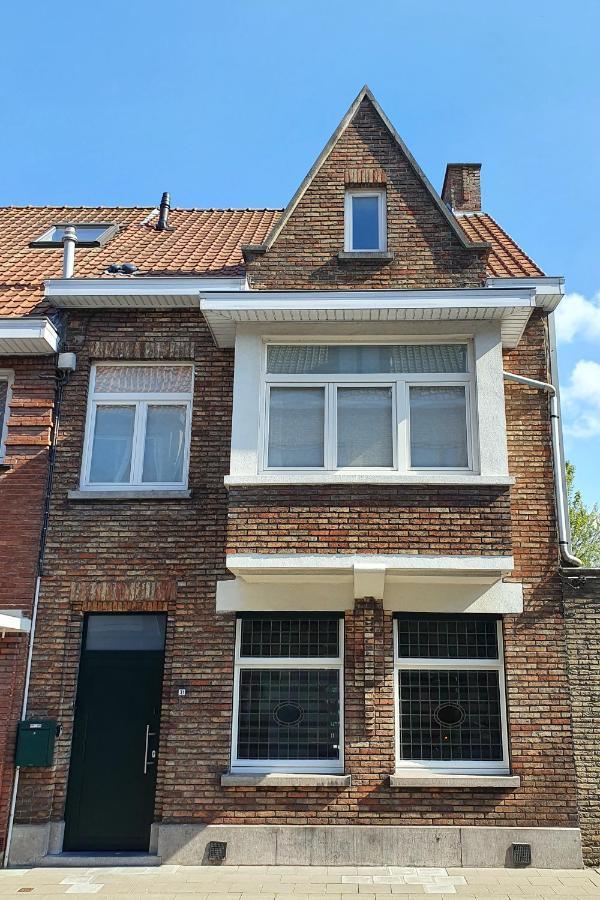 Trendy, Authentieke Woning Met Groot Terras En Tuin Villa Brugge Eksteriør bilde